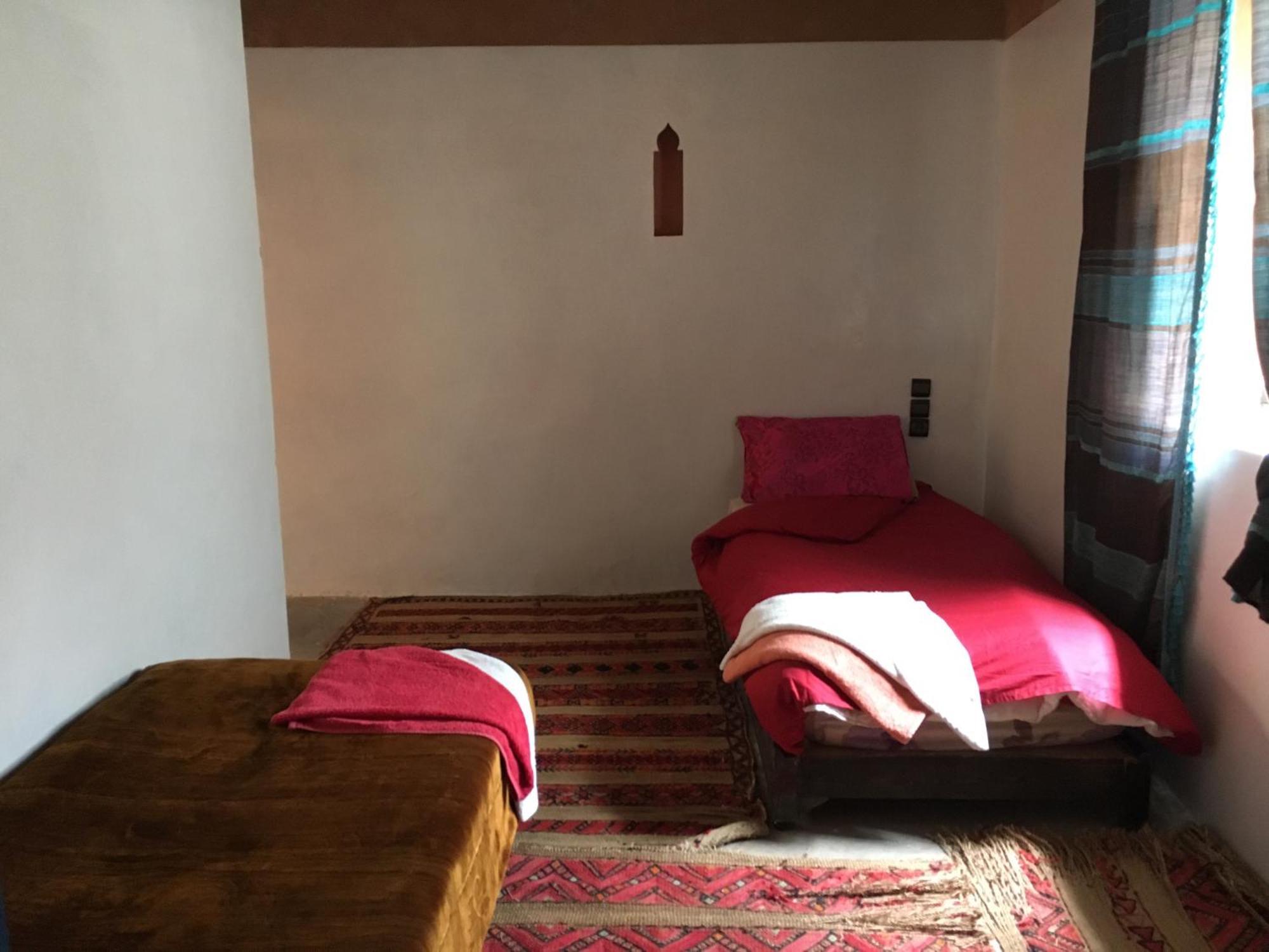 Maison D'Hotes Dar Afra Ait Ziri Eksteriør billede